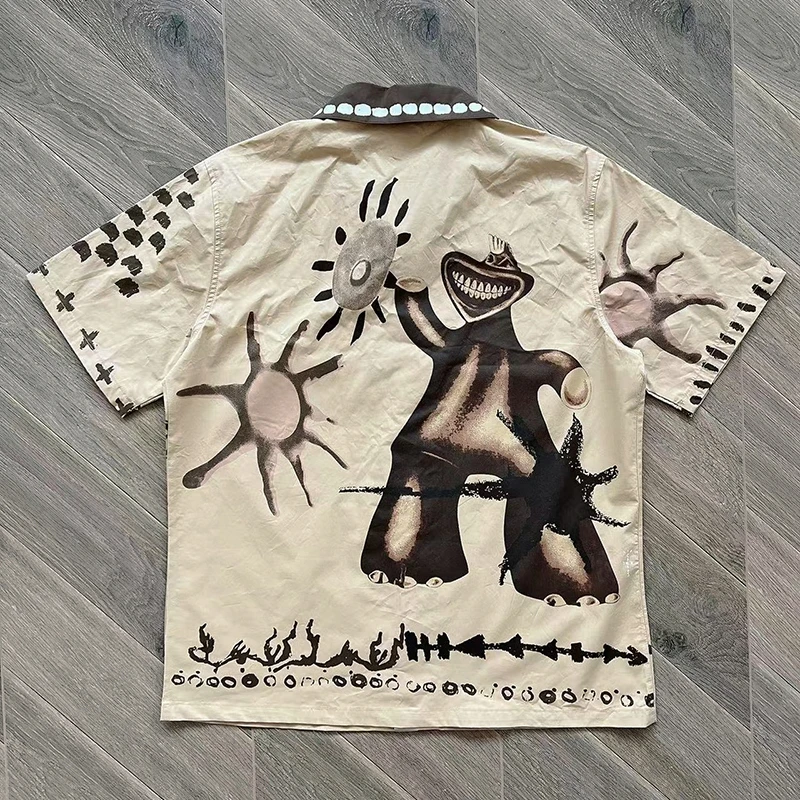 23SS Летняя рубашка Поло с граффити Трэвиса Скотта с коротким рукавом и воротником-стойкой Унисекс, маленькая пара, американская мода Изображение 1