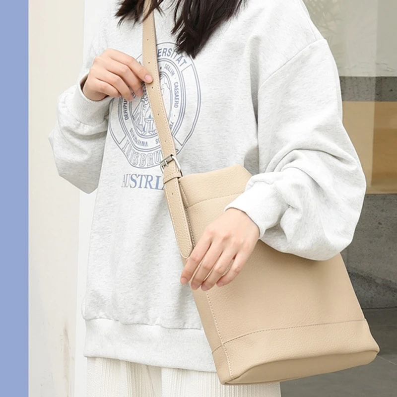 Женская сумка через плечо в корейском стиле, мягкая искусственная кожа, однотонная сумка через плечо, женская повседневная сумка для путешествий и работы, сумка большой емкости Изображение 2
